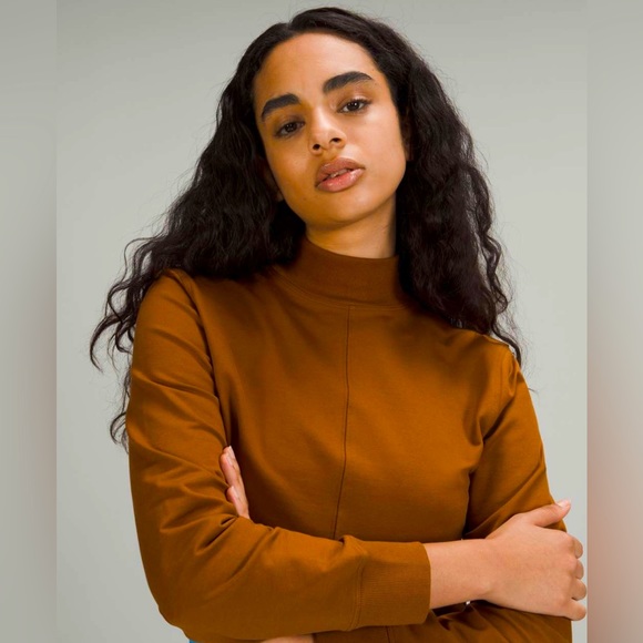 New Lululemon LA Reversible Mock Neck size 10 in Copper Brown NWT - Picture 4 of 10